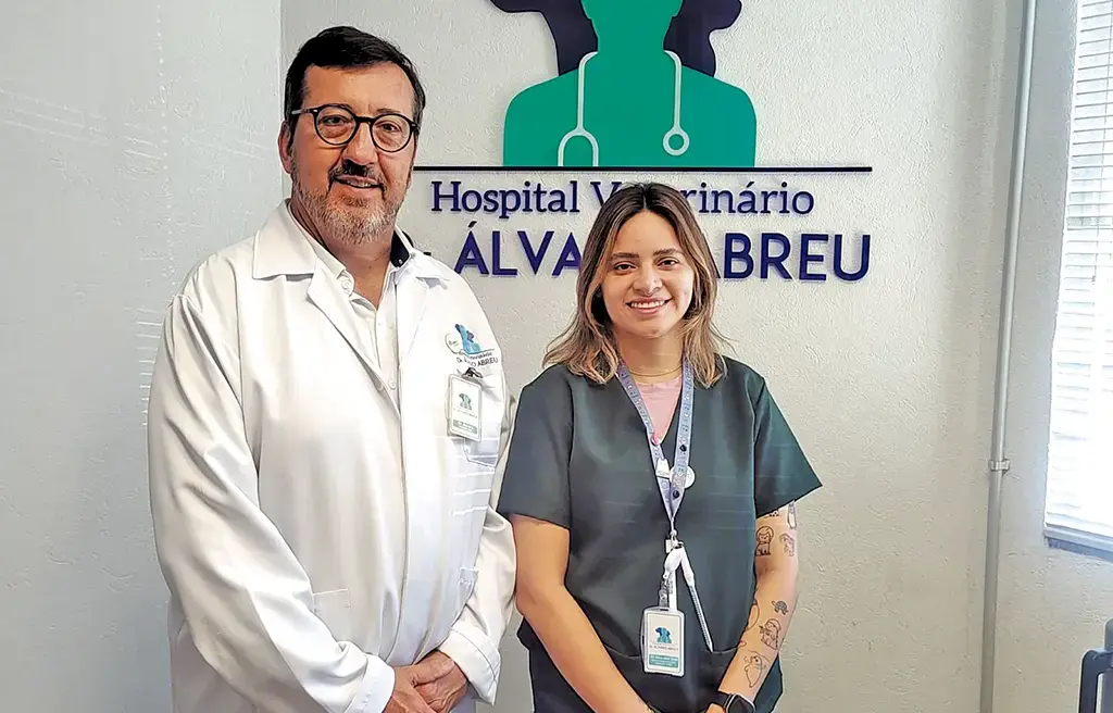 JÁ LEVOU SEU PET PARA DOAR SANGUE?