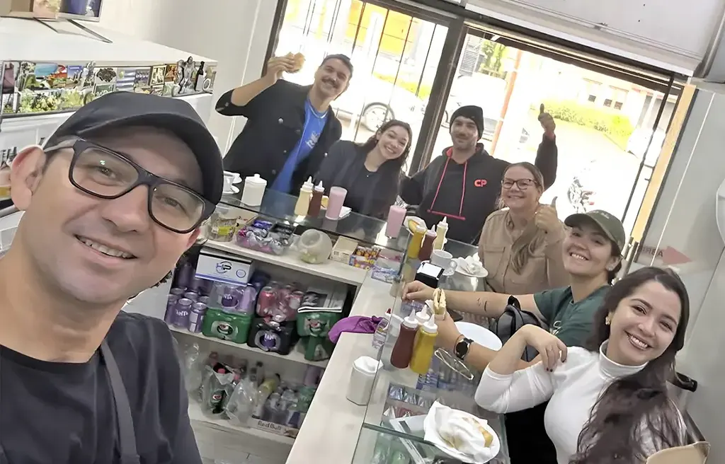 Alegria, criatividade, amizades à mesa
