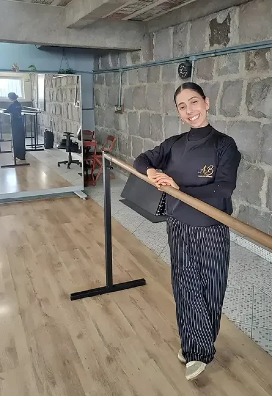 CRIATIVIDADE BRASILEIRA, TÉCNICA RUSSA